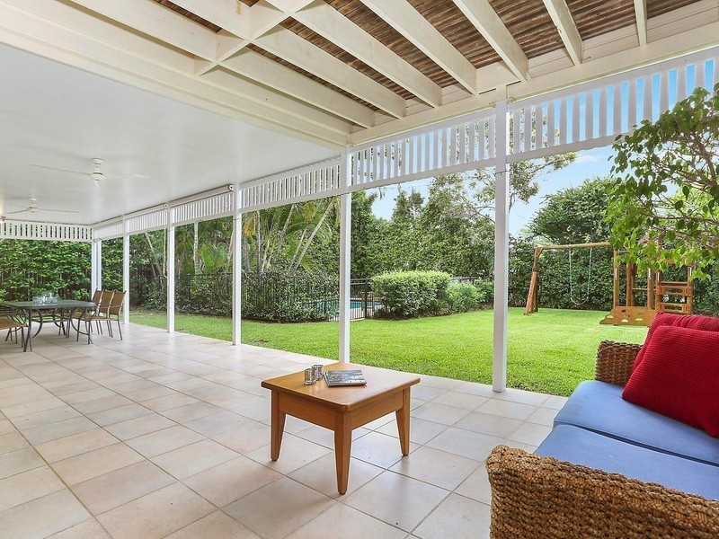 16 Bourne Street, Clayfield QLD 4011