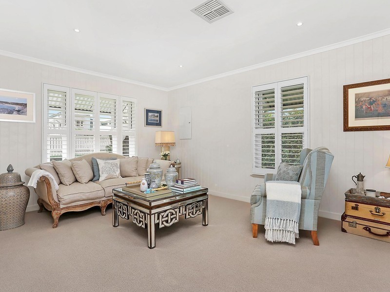 104 Lodge Road, Wooloowin QLD 4030