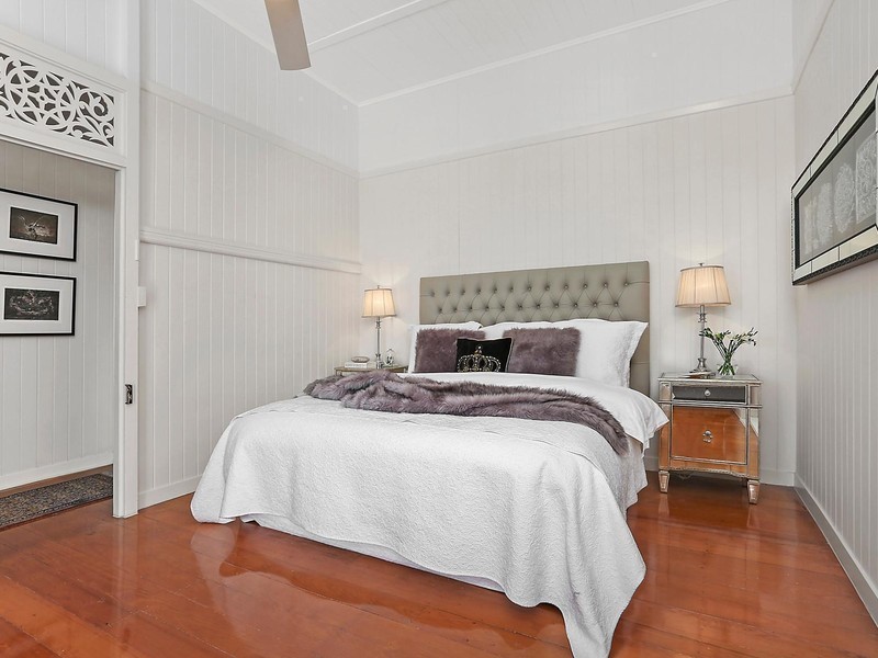 104 Lodge Road, Wooloowin QLD 4030