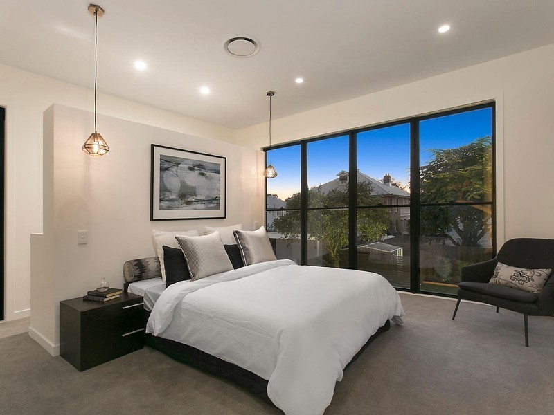 112 Park Road, Wooloowin QLD 4030