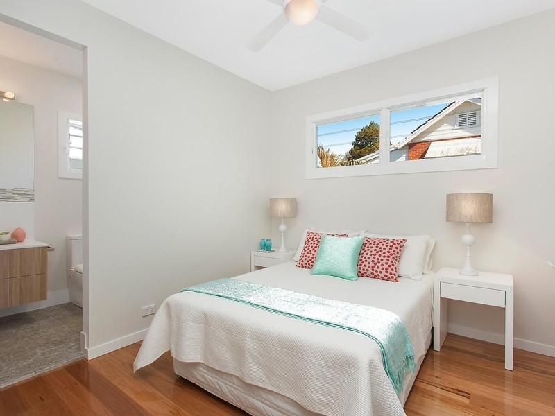 77 Riverview Terrace, Hamilton QLD 4007
