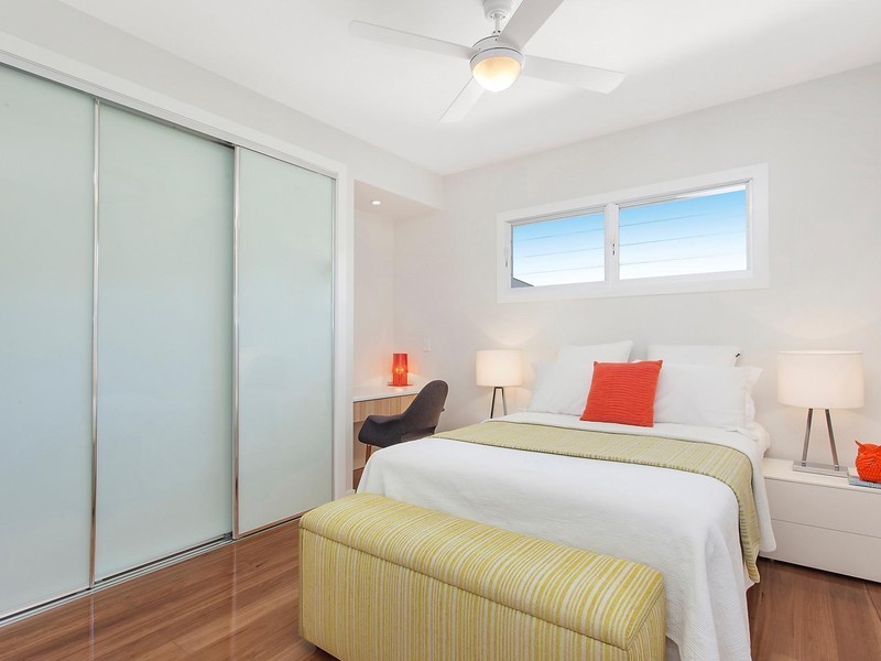 77 Riverview Terrace, Hamilton QLD 4007