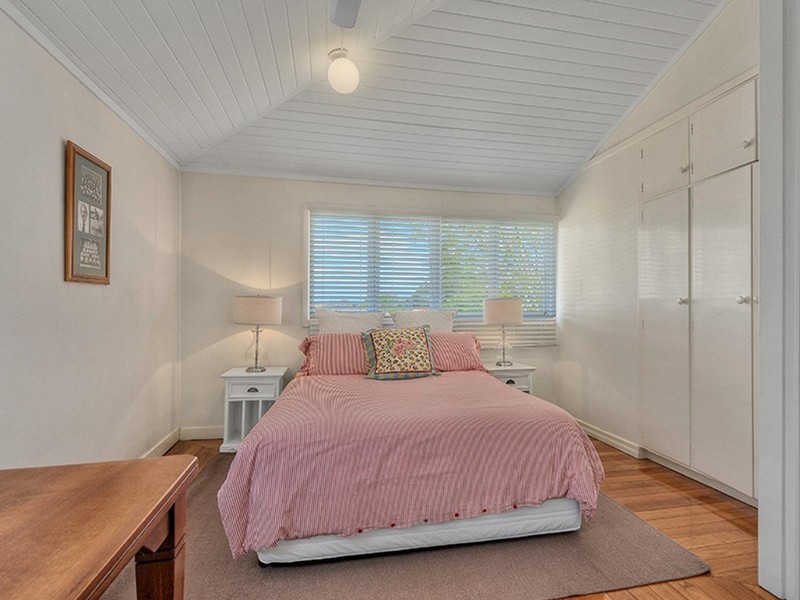 1 Burilda Street, Hendra QLD 4011