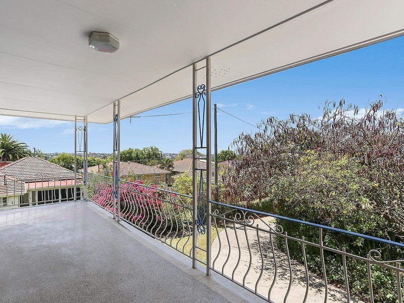 42 Jolly Street, Clayfield QLD 4011