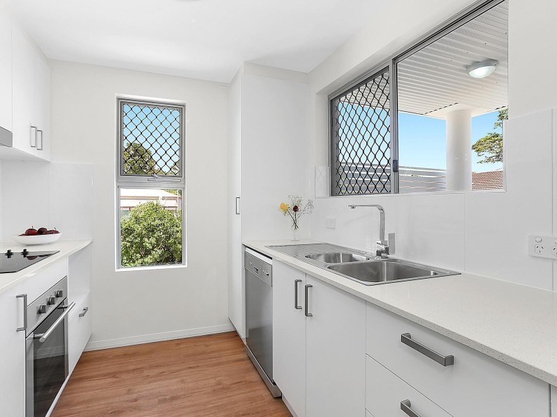 4 Eliza Lane, Nundah QLD 4012