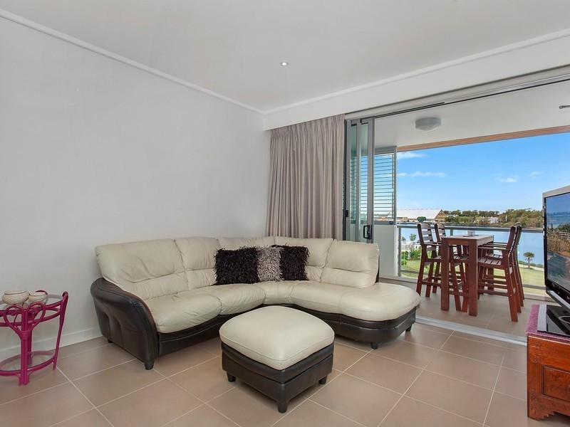 2502/118 Parkside Circuit, Hamilton QLD 4007