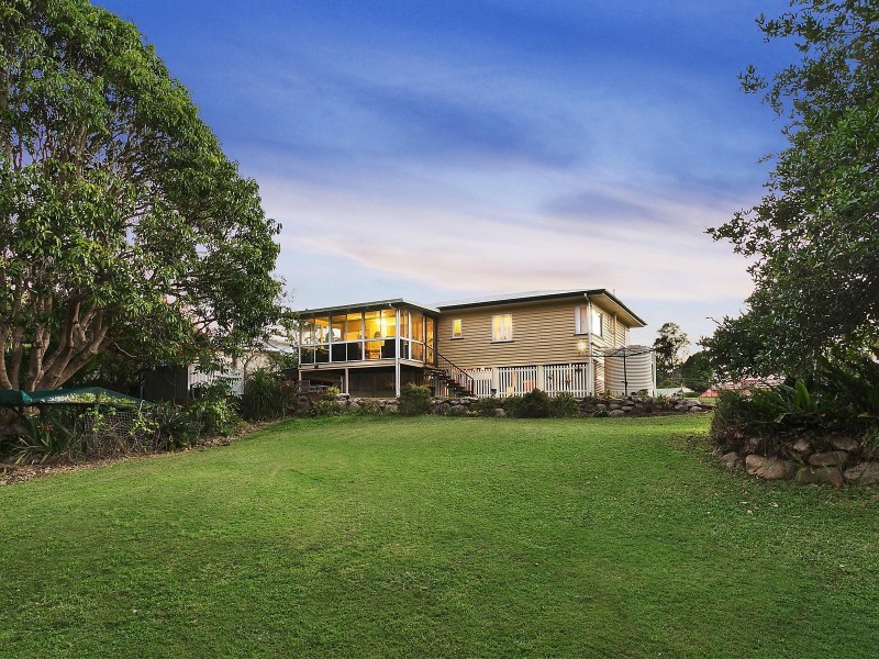 44 School Road, The Gap QLD 4061