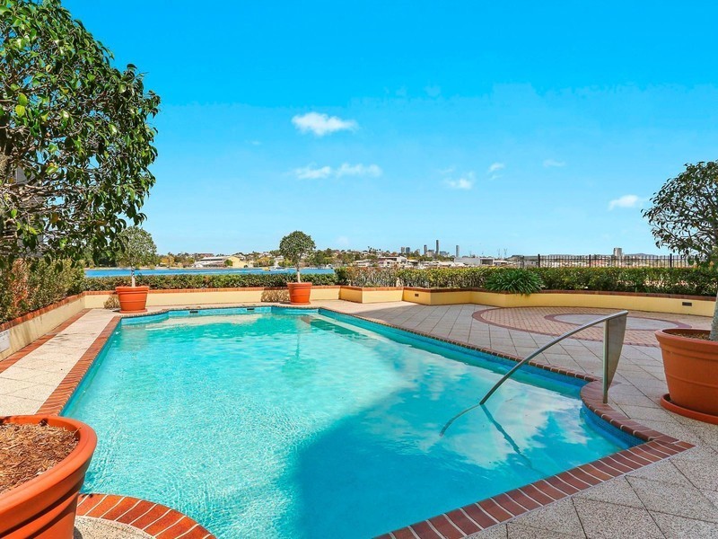 22/31 Harbour Road, Hamilton QLD 4007