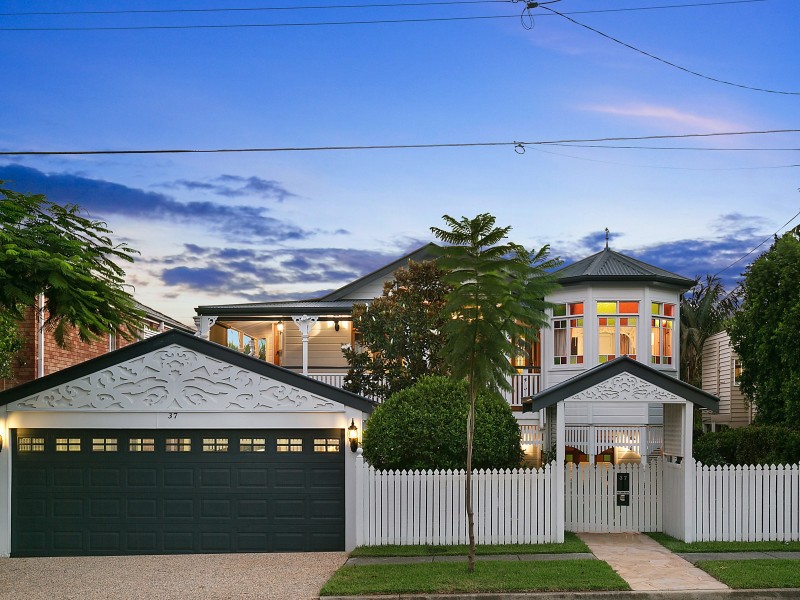 37 Bowley Street, Hendra QLD 4011