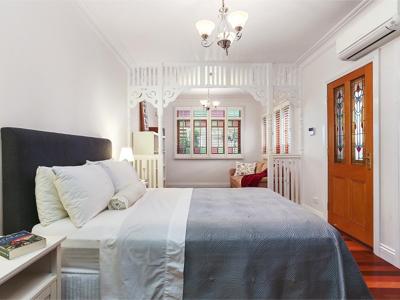 37 Bowley Street, Hendra QLD 4011