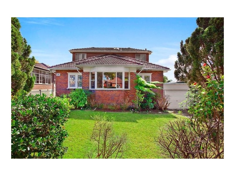 14 Malvern Avenue, Roseville NSW 2069