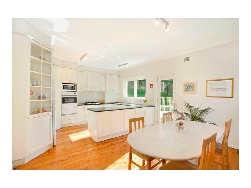 21 Cheyne Walk, Castlecrag NSW 2068