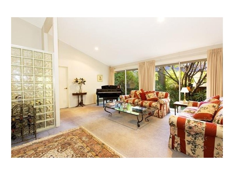 12 Yarrara Road, Pymble NSW 2073