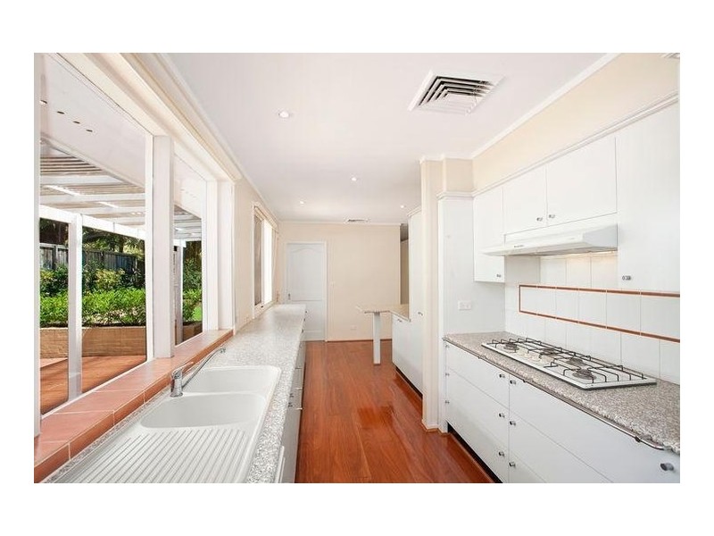 2 Windsor Place, St Ives NSW 2075