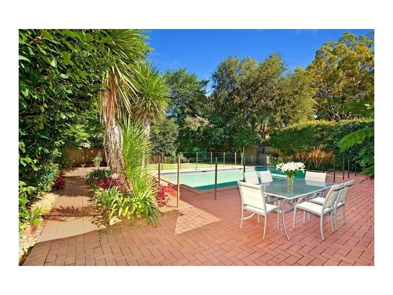 25 Oliver Road, Roseville NSW 2069