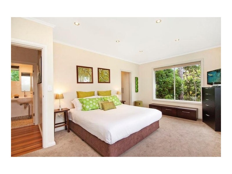 94 Beechworth Road, Pymble NSW 2073