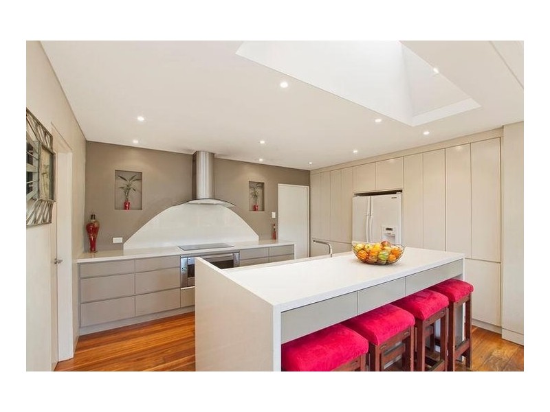 19 Melnotte Avenue, Roseville NSW 2069