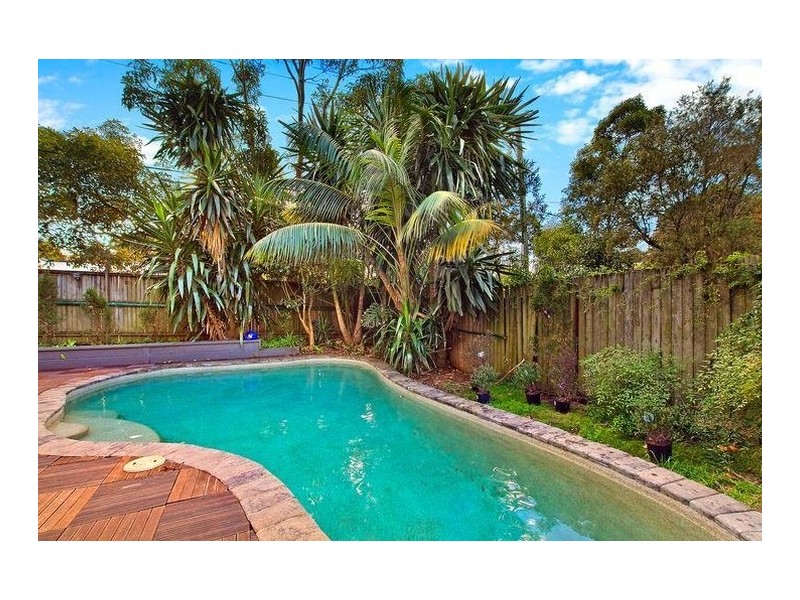 19 Melnotte Avenue, Roseville NSW 2069