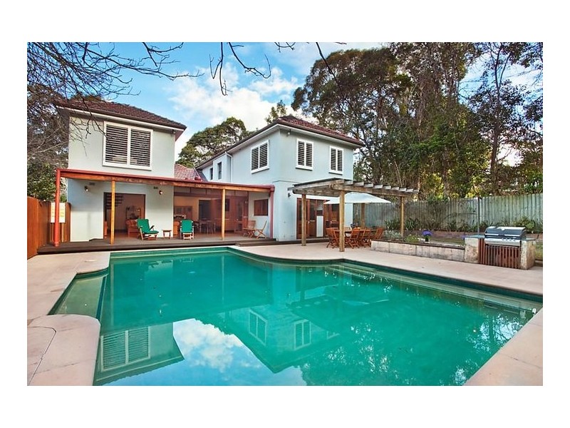 2 Luxor Parade, Roseville NSW 2069