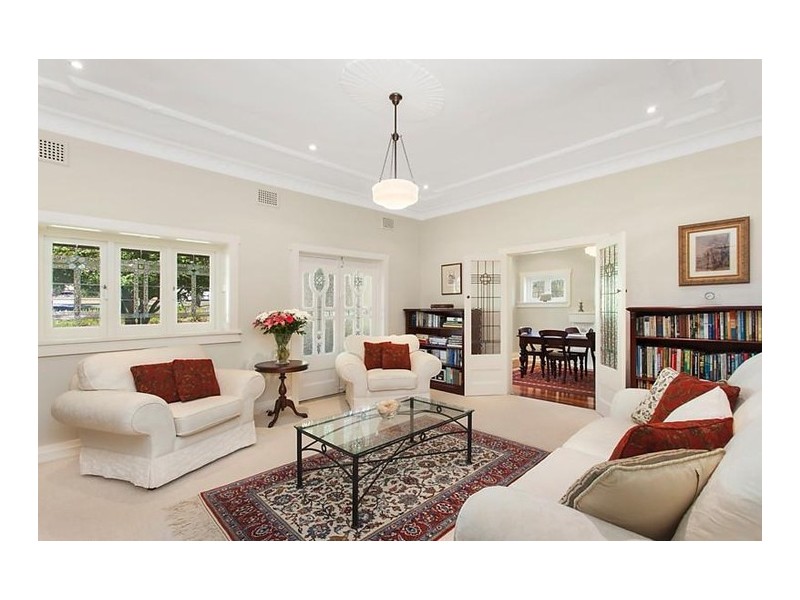 17 Trafalgar Avenue, Roseville NSW 2069