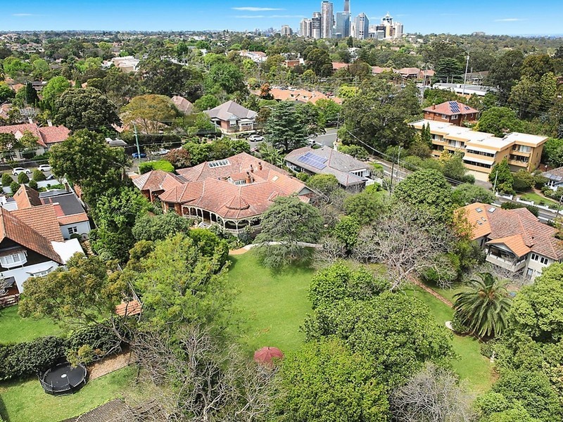 10 Clanville Road, Roseville NSW 2069