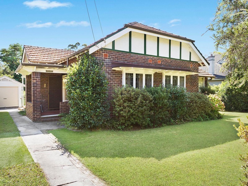 64 Clanville Road, Roseville NSW 2069