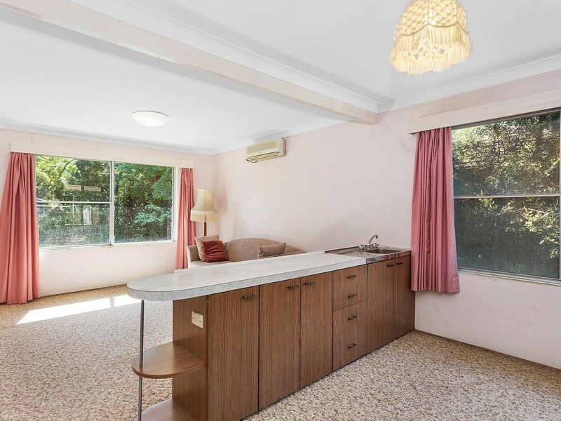 64 Clanville Road, Roseville NSW 2069