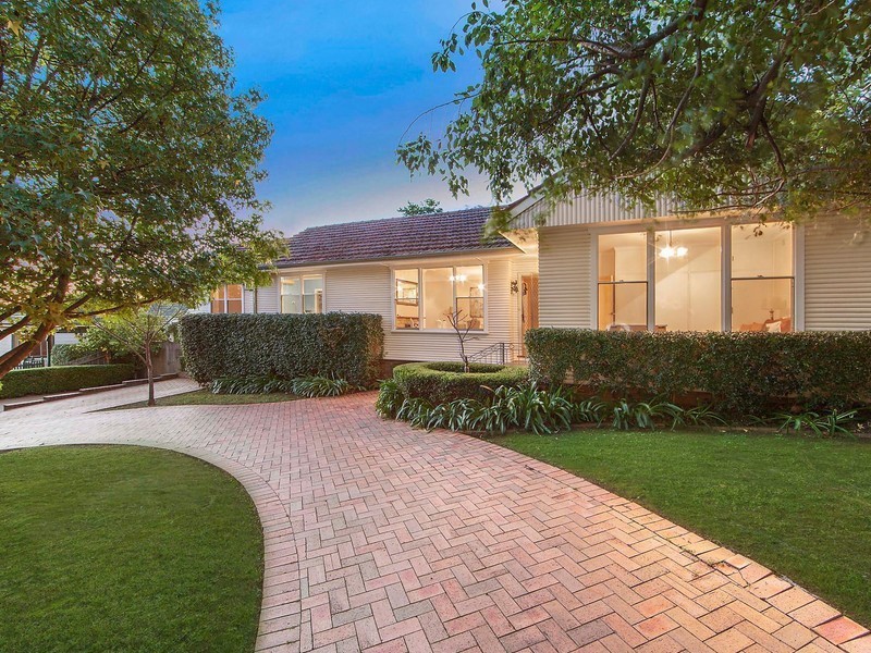 19 Belmore Street East, Oatlands NSW 2117