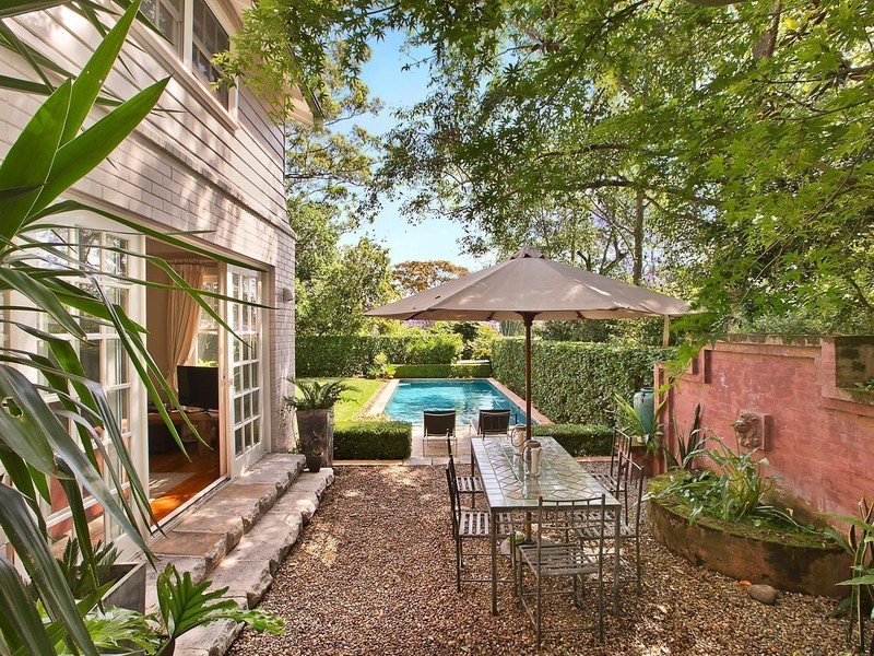 22 Clermiston Avenue, Roseville NSW 2069