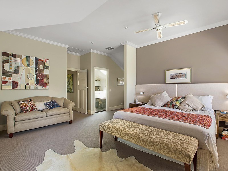 22 Clermiston Avenue, Roseville NSW 2069