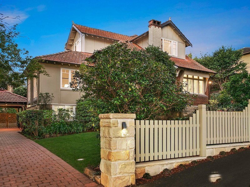 1 Kelburn Road, Roseville NSW 2069