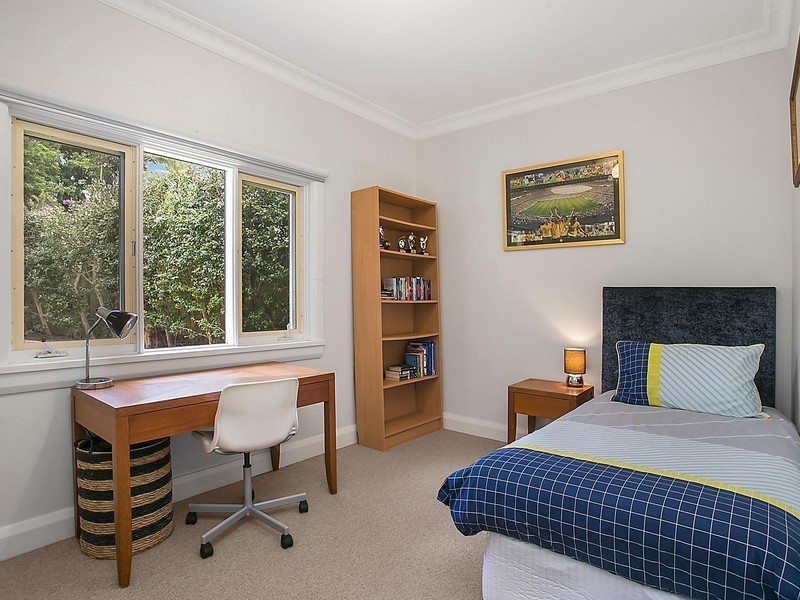 33 Barcoo Street, Roseville NSW 2069