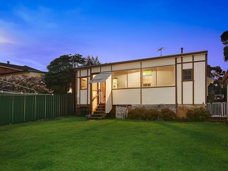 5 Ferncourt Avenue, Roseville NSW 2069