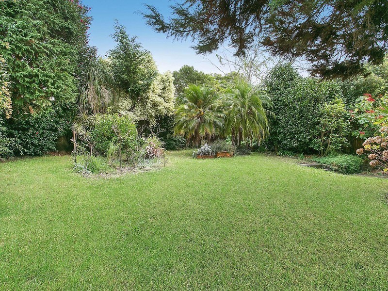 12 Loorana Street, Roseville Chase NSW 2069