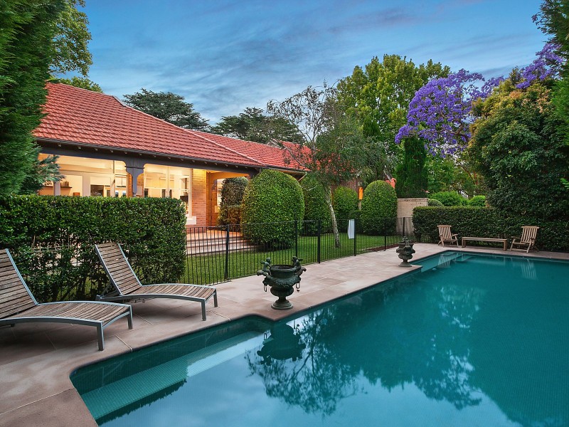 12 Findlay Avenue, Roseville NSW 2069