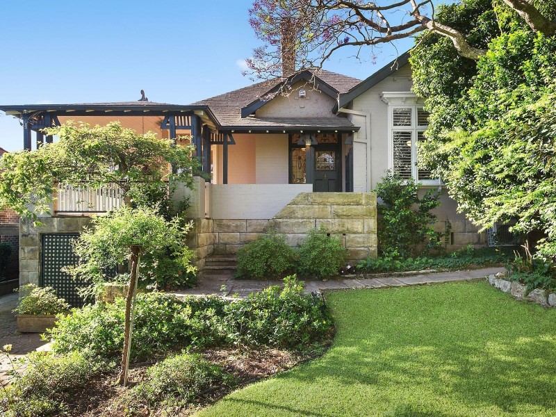 1 Grosvenor Road, Lindfield NSW 2070