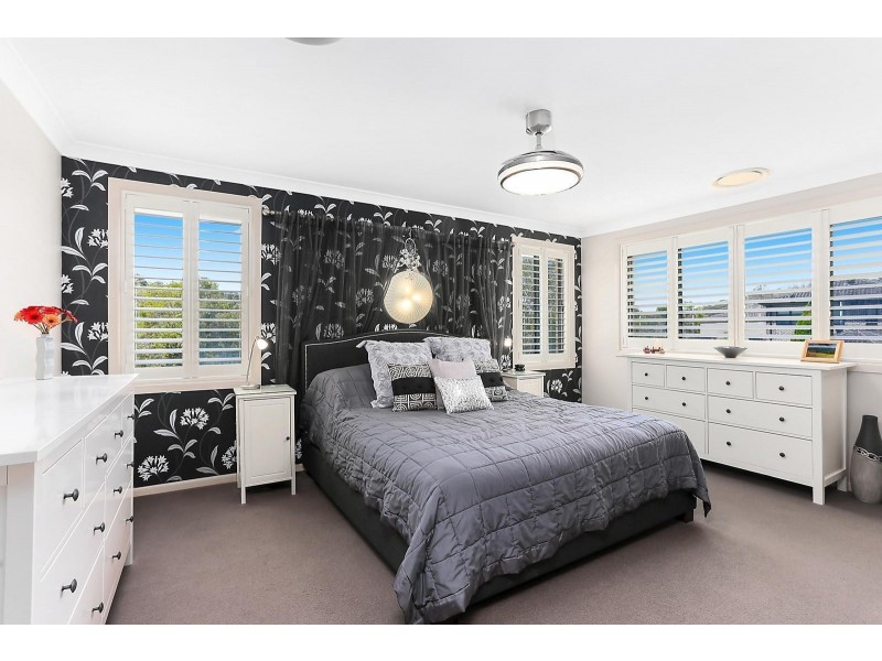 34 Carnarvon Drive, Frenchs Forest NSW 2086