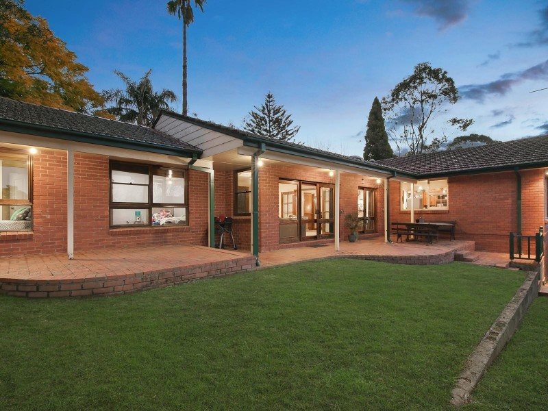 22 Alkoomie Avenue, Forestville NSW 2087