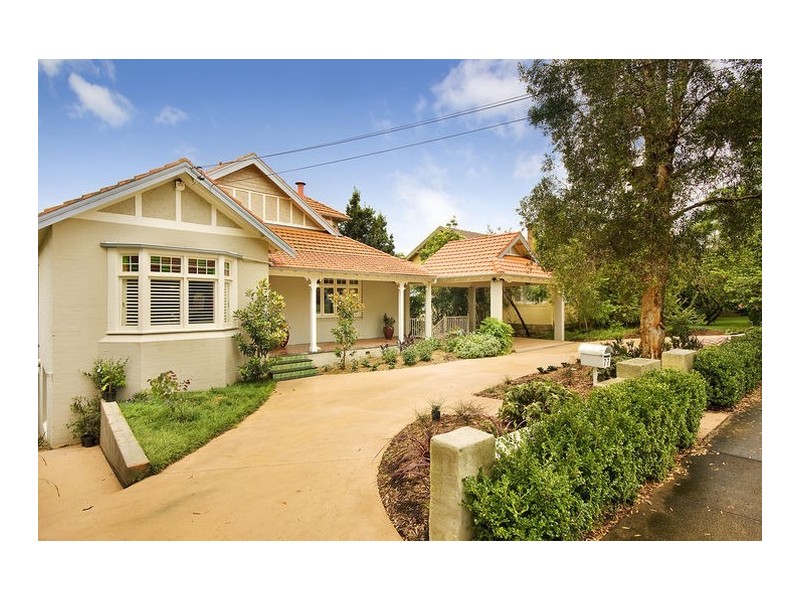 77 Shirley Road, Roseville NSW 2069