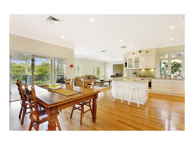 77 Shirley Road, Roseville NSW 2069