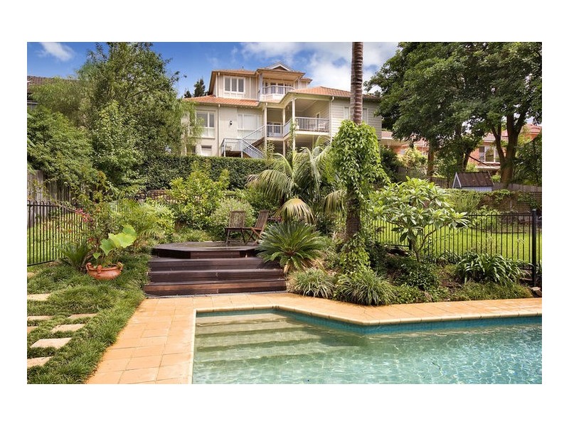 77 Shirley Road, Roseville NSW 2069