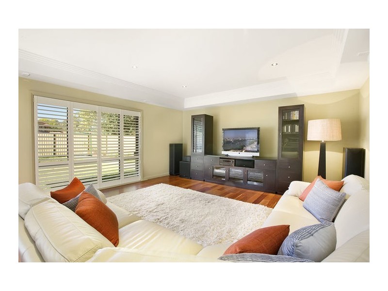 136 Bradfield Road, Lindfield NSW 2070