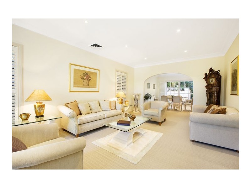 4 Mayfield Avenue, Pymble NSW 2073