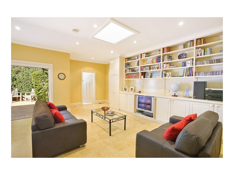 1 Larool Avenue, Lindfield NSW 2070