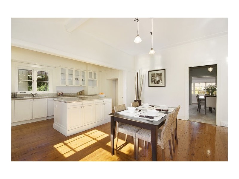 4 Wallace Parade, Lindfield NSW 2070