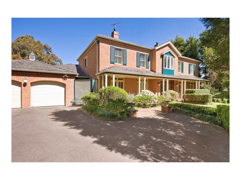 16 Ayres Road, St Ives NSW 2075