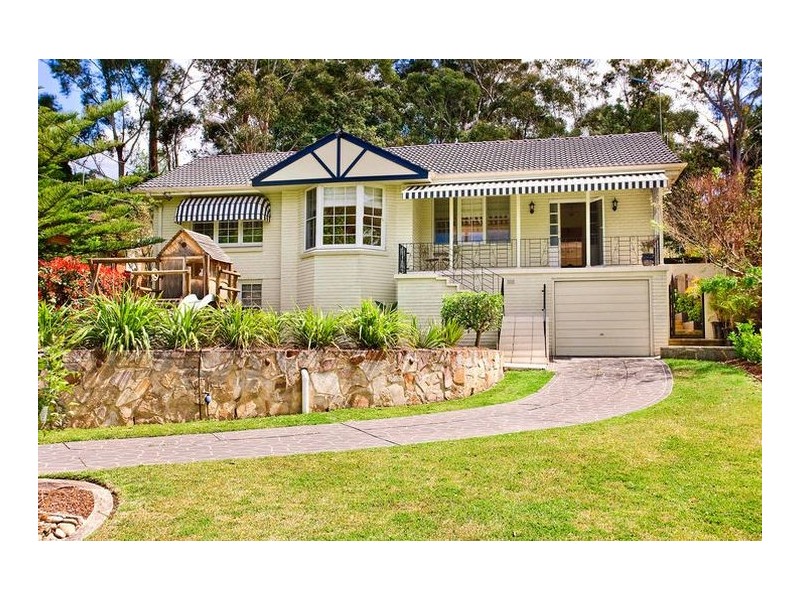 18 Bedford Avenue, Turramurra NSW 2074