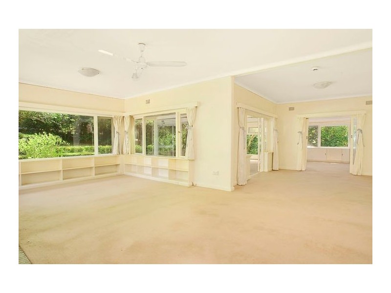 36  Chilton Parade, Warrawee NSW 2074