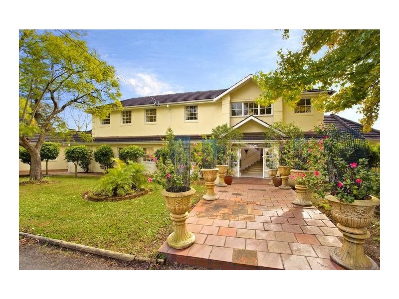 26 Bundabah Avenue, St Ives NSW 2075