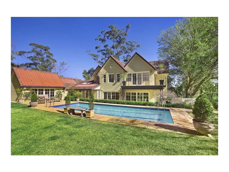 9 Fairway Avenue, Pymble NSW 2073